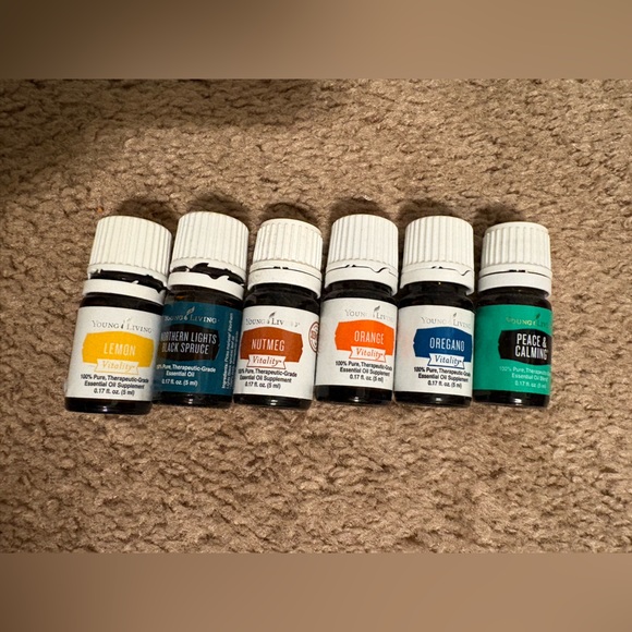 Essential Oil Collection Set - Picture 3 of 6